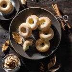 Cardamom donuts on a plate.