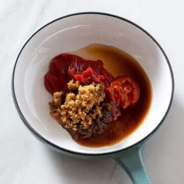 Sriracha bbq sauce ingredients in a pan.